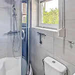 3 Bedroom Stunning In * Nowe Warpno