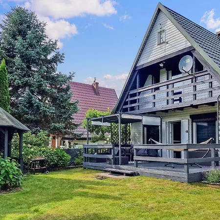 3 Bedroom Awesome In נובה וארפנו