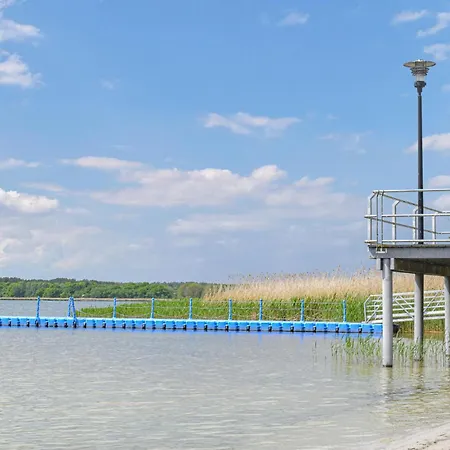 3 Bedroom Awesome In בית נופש