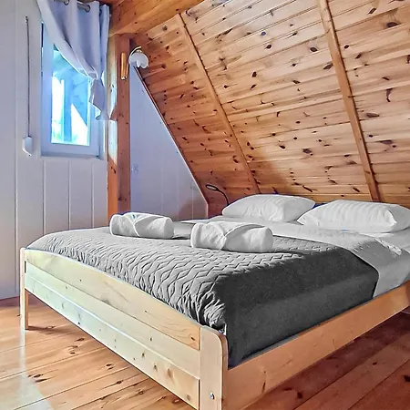 3 Bedroom Stunning In ノベ・バルプノ