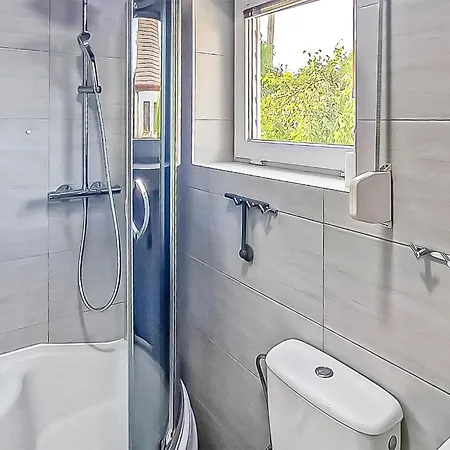 3 Bedroom Stunning In * 新瓦尔普诺
