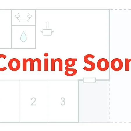 3 Bedroom Stunning In 新瓦尔普诺