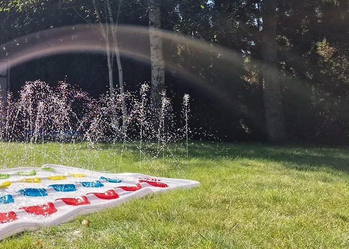 בית נופש 3 Bedroom Awesome In נובה וארפנו