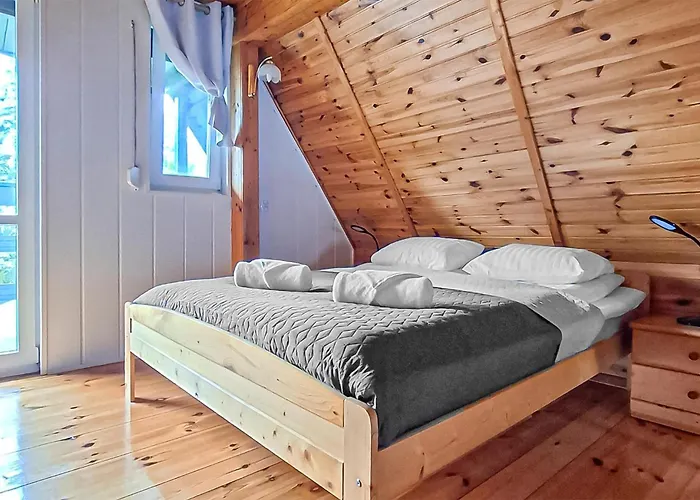 3 Bedroom Awesome In נובה וארפנו